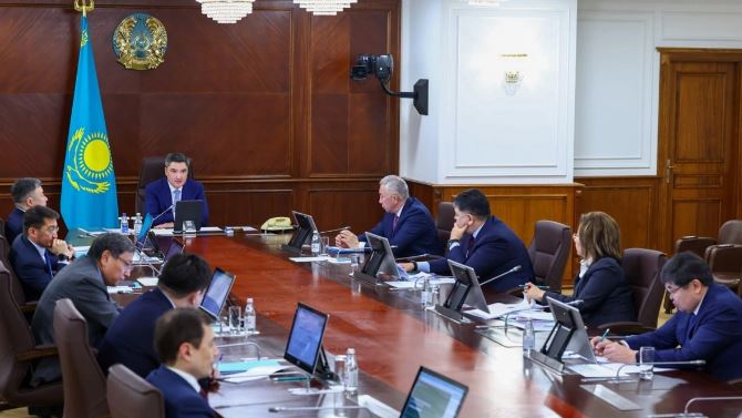 Мемлекет шын мұқтаж адамдарға ғана тікелей көмек көрсетеді